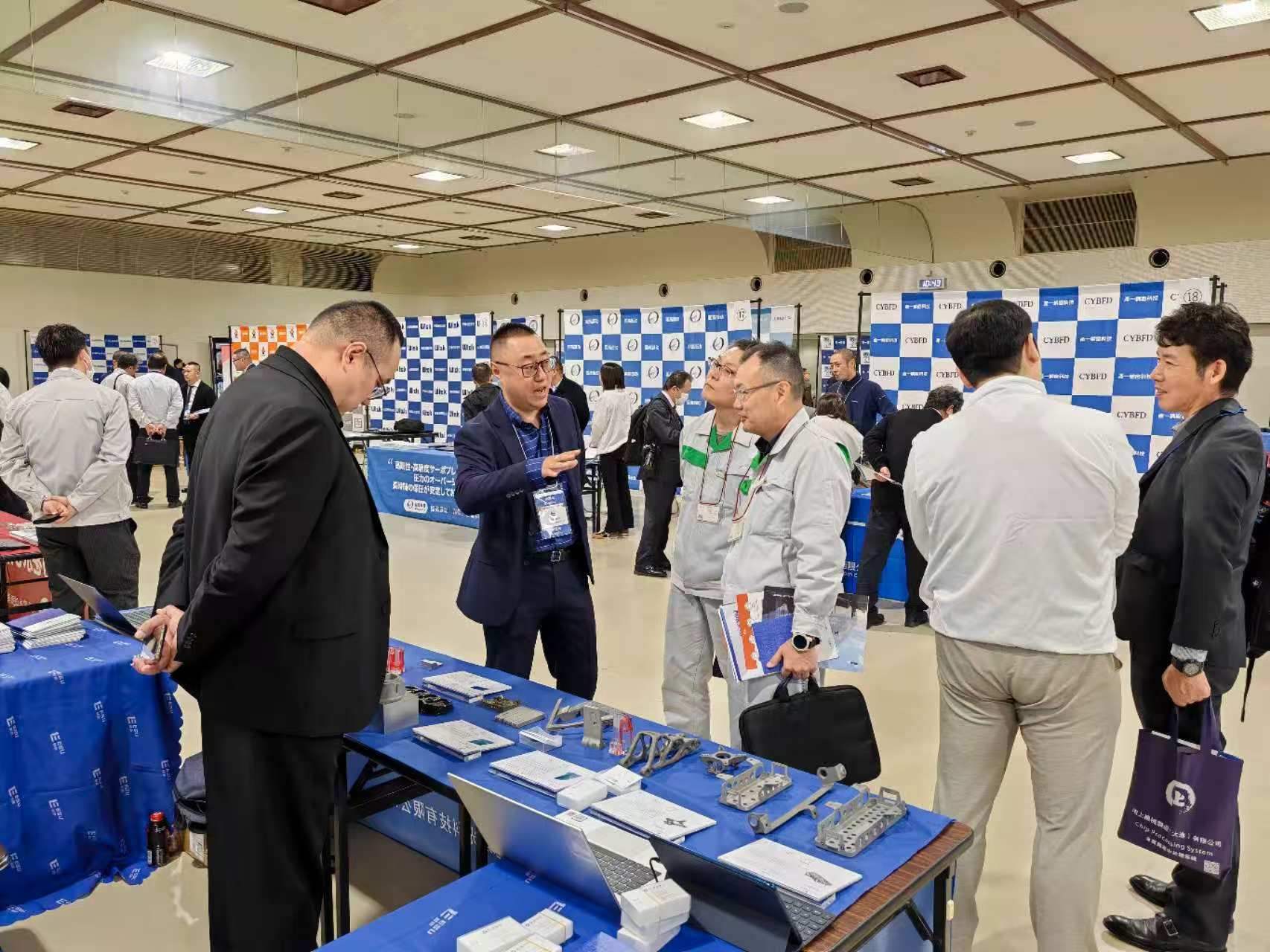 毅速激光参展中国尖端制造展 (2).jpg